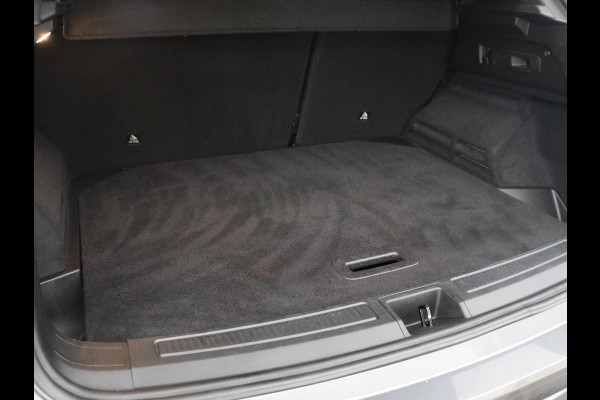 Renault Austral 1.2 E-Tech full hybrid 200 evolution | SOH 92.4 | Half Leder | Massage | Stuur/stoel verwarming | Adaptive cruise | Camera | Carplay | Climate control | Full LED |