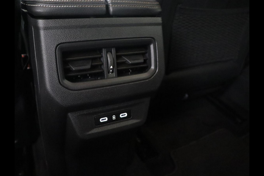 Renault Austral 1.2 E-Tech full hybrid 200 evolution | SOH 92.4 | Half Leder | Massage | Stuur/stoel verwarming | Adaptive cruise | Camera | Carplay | Climate control | Full LED |