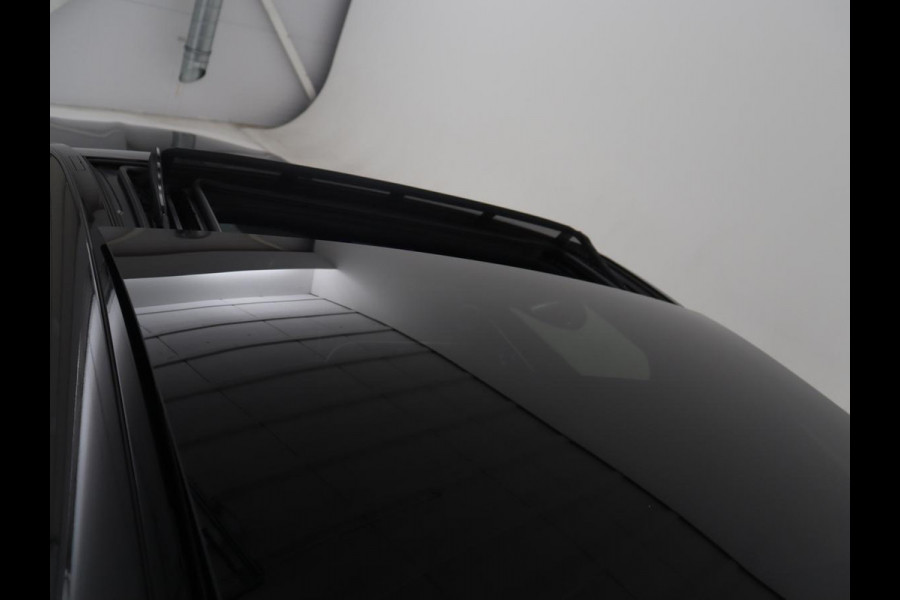 Mercedes-Benz C-Klasse 200 Luxury Line | Panoramadak | Leder | Memory | Adaptive cruise | Stoelverwarming | Burmester | 360 camera | Park assist | Sfeerverlichting | Carplay | Climate control
