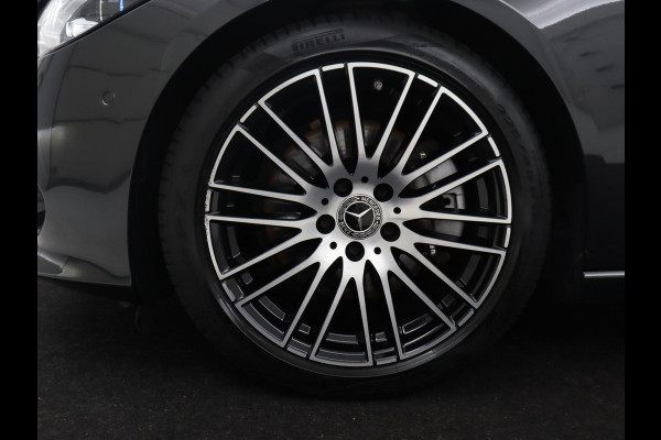 Mercedes-Benz C-Klasse 200 Luxury Line | Panoramadak | Leder | Memory | Adaptive cruise | Stoelverwarming | Burmester | 360 camera | Park assist | Sfeerverlichting | Carplay | Climate control