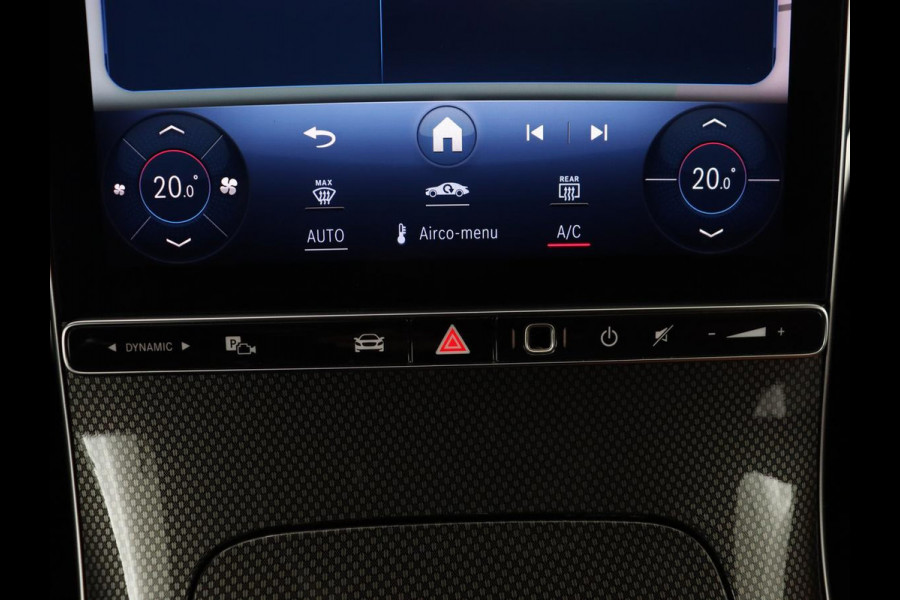 Mercedes-Benz C-Klasse 200 Luxury Line | Panoramadak | Leder | Memory | Adaptive cruise | Stoelverwarming | Burmester | 360 camera | Park assist | Sfeerverlichting | Carplay | Climate control