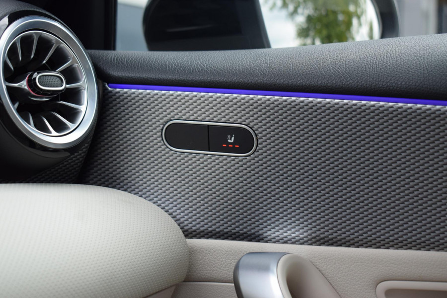 Mercedes-Benz A-Klasse 250 e Business Solution Luxury Limited | Pano | Leer | Burmester | Stoelverwarming