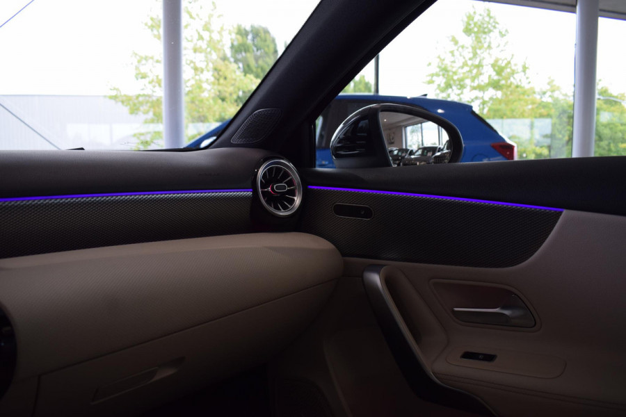 Mercedes-Benz A-Klasse 250 e Business Solution Luxury Limited | Pano | Leer | Burmester | Stoelverwarming
