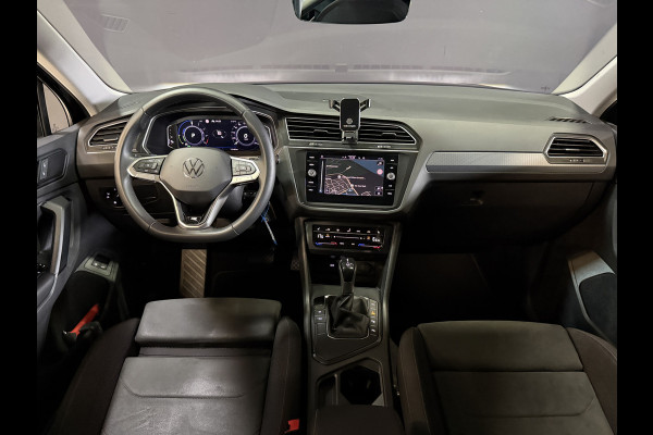 Volkswagen Tiguan 1.4 TSI eHybrid R-Line Business+ | Camera | Stoelverwarming | Dodehoeksensoren