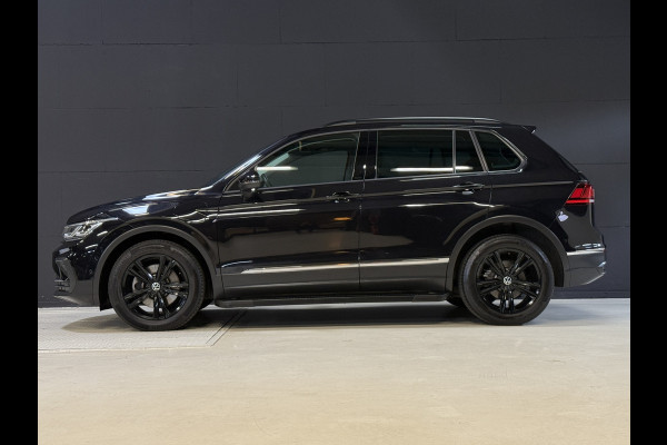Volkswagen Tiguan 1.4 TSI eHybrid R-Line Business+ | Camera | Stoelverwarming | Dodehoeksensoren
