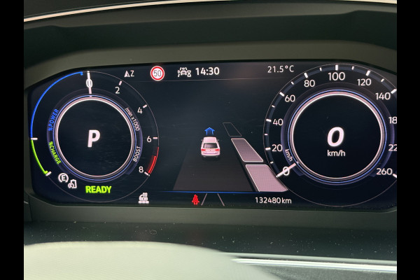 Volkswagen Tiguan 1.4 TSI eHybrid R-Line Business+ | Camera | Stoelverwarming | Dodehoeksensoren