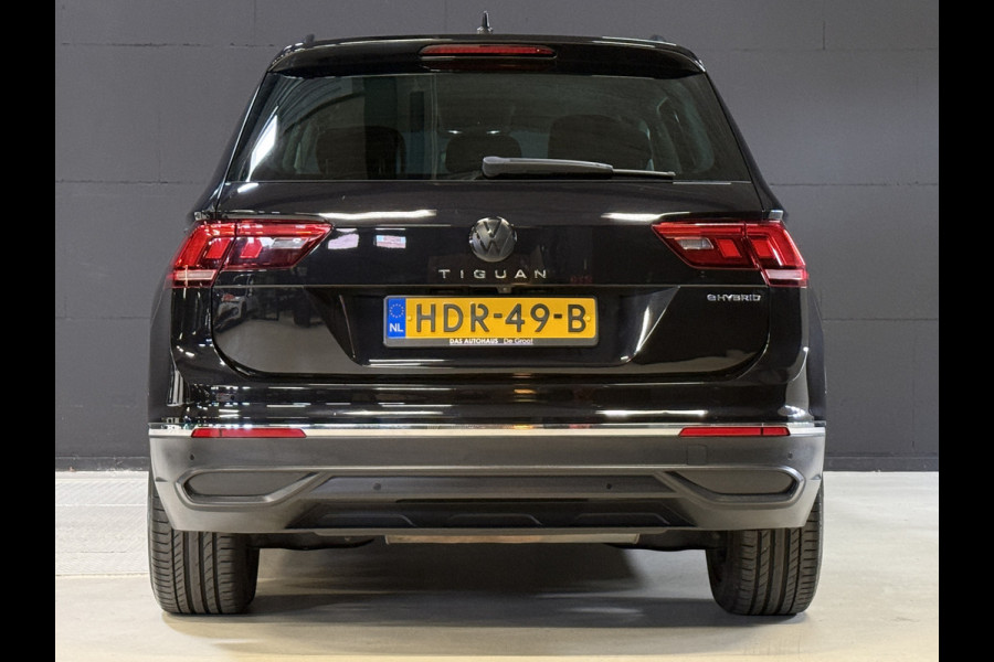 Volkswagen Tiguan 1.4 TSI eHybrid R-Line Business+ | Camera | Stoelverwarming | Dodehoeksensoren