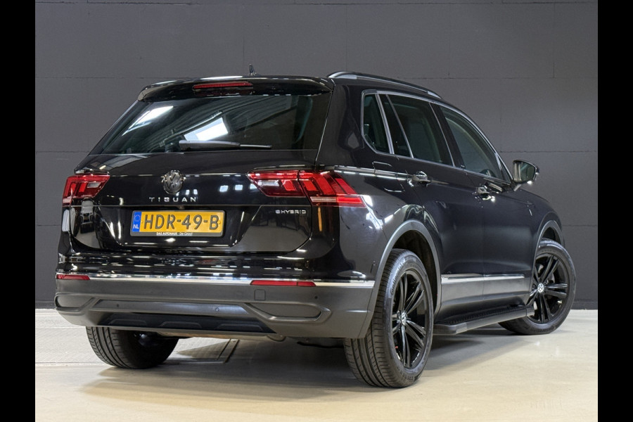 Volkswagen Tiguan 1.4 TSI eHybrid R-Line Business+ | Camera | Stoelverwarming | Dodehoeksensoren