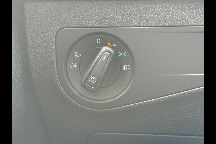 Volkswagen Tiguan 1.4 TSI eHybrid R-Line Business+ | Camera | Stoelverwarming | Dodehoeksensoren