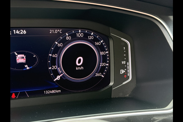 Volkswagen Tiguan 1.4 TSI eHybrid R-Line Business+ | Camera | Stoelverwarming | Dodehoeksensoren