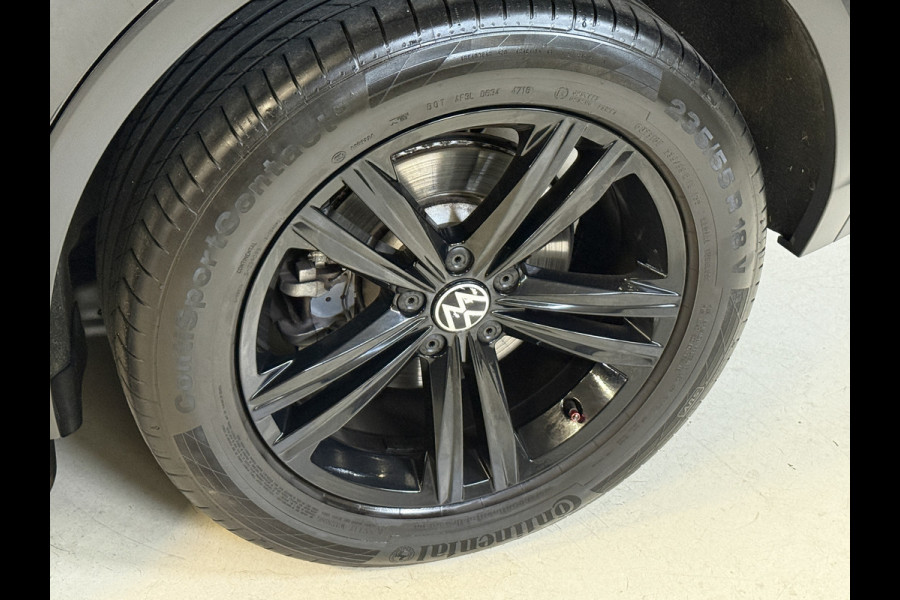 Volkswagen Tiguan 1.4 TSI eHybrid R-Line Business+ | Camera | Stoelverwarming | Dodehoeksensoren