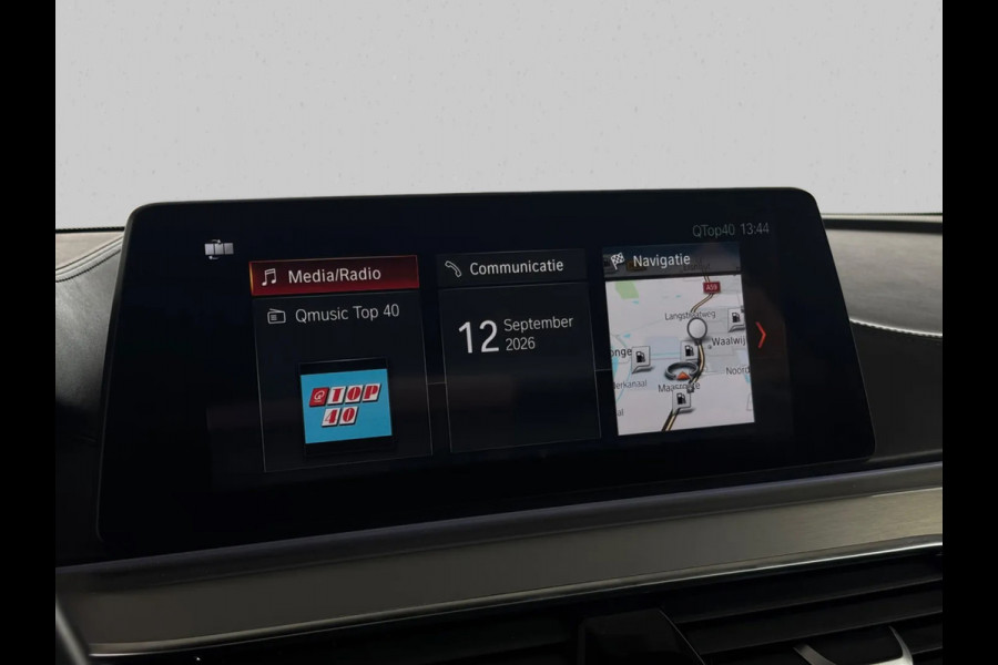 BMW 5 Serie 530i High Executive (NL-auto, Dealer OndH, Navi, StoelV, Harman/Kardon, Camera, Head-up, Comfort Stoelen, Etc)