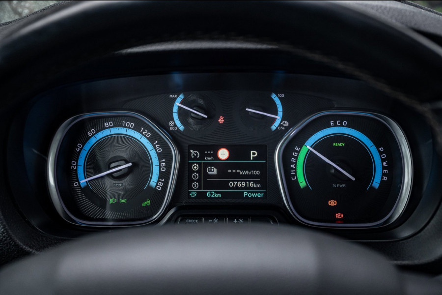 Peugeot e-Expert Standard Pro 75 kWh Soh 92% I Camera I Parkeersensoren I Climate I Cruise I Head Up I CarPlay I Android