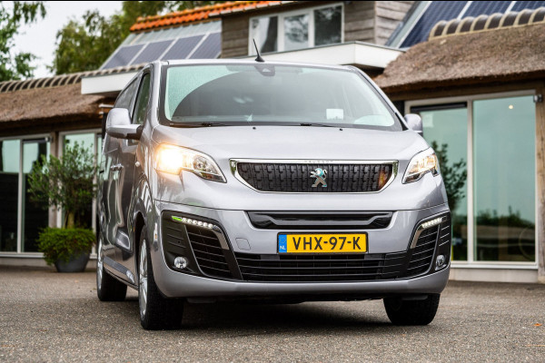 Peugeot e-Expert Standard Pro 75 kWh Soh 92% I Camera I Parkeersensoren I Climate I Cruise I Head Up I CarPlay I Android