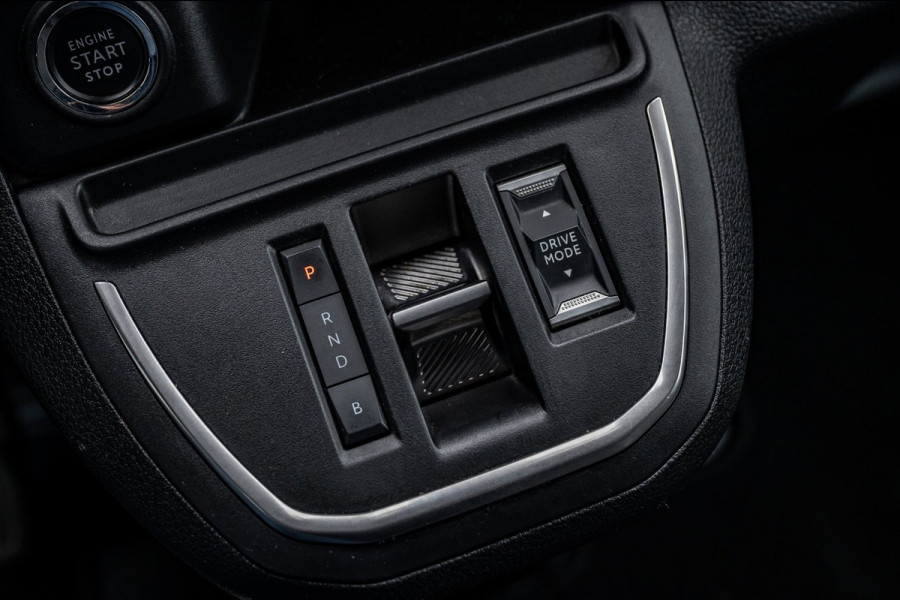 Peugeot e-Expert Standard Pro 75 kWh Soh 92% I Camera I Parkeersensoren I Climate I Cruise I Head Up I CarPlay I Android