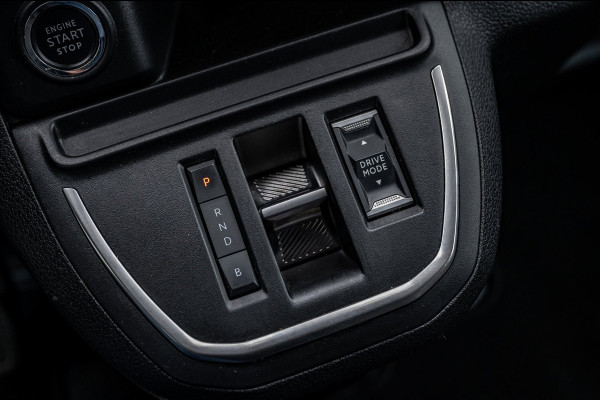 Peugeot e-Expert Standard Pro 75 kWh Soh 92% I Camera I Parkeersensoren I Climate I Cruise I Head Up I CarPlay I Android