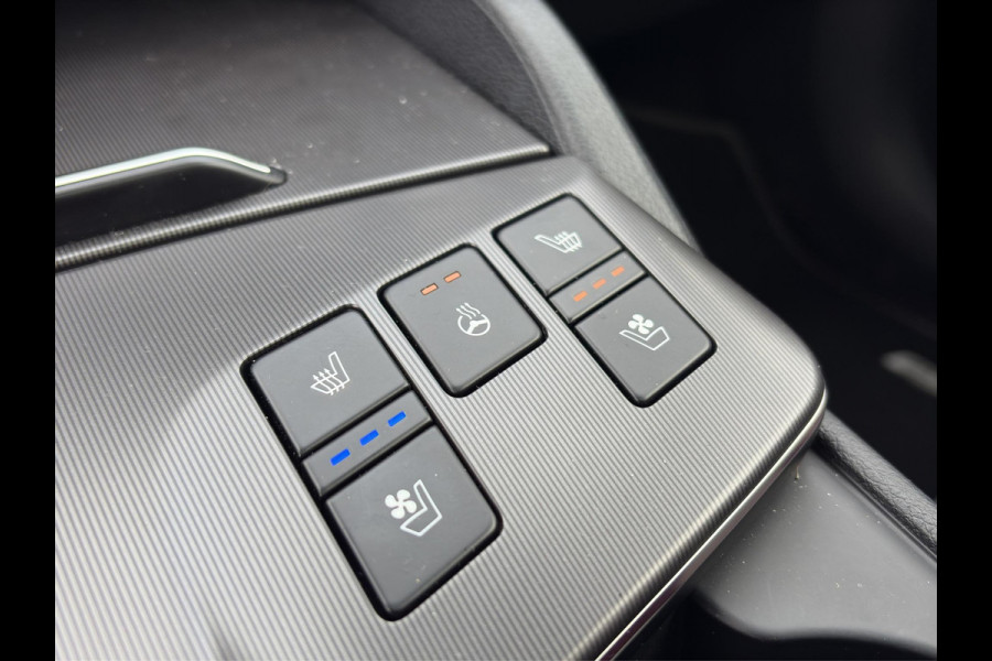 Kia Sportage 1.6 T-GDi Hybrid GT-PlusLine | Direct rijden | Trekhaak | Lederen bekleding | Stoel + stuurwiel verwarming