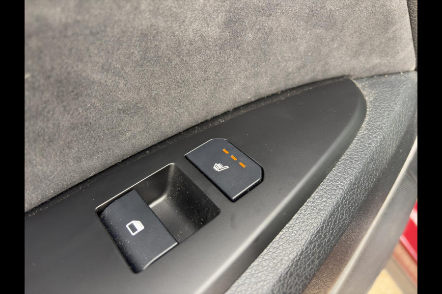 Kia Sportage 1.6 T-GDi Hybrid GT-PlusLine | Direct rijden | Trekhaak | Lederen bekleding | Stoel + stuurwiel verwarming