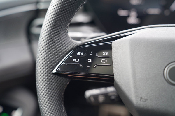 Audi S5 Limousine 3.0 TFSI quattro 50 year edition | Head Up Display | PDLC Panorama | Massage | Stoelverkoeling | 360 Camera