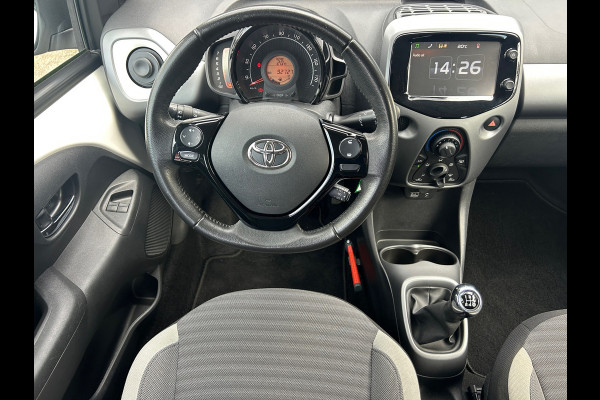 Toyota Aygo 1.0 VVT-i X-PLAY CAMERA Rijklaarprijs!