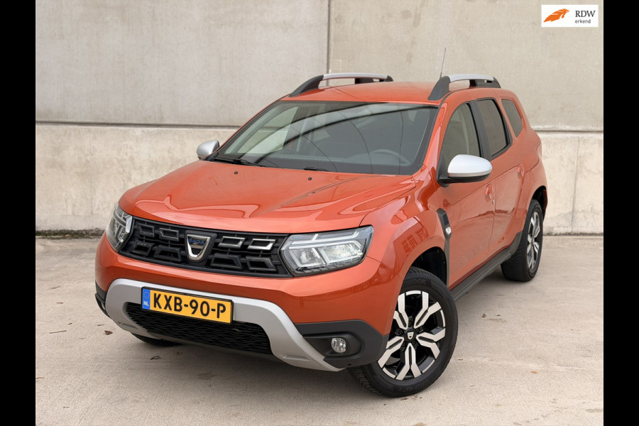 Dacia Duster 1.3 TCe Prestige Automaat Trekhaak CarPlay Camera DAB Cruise