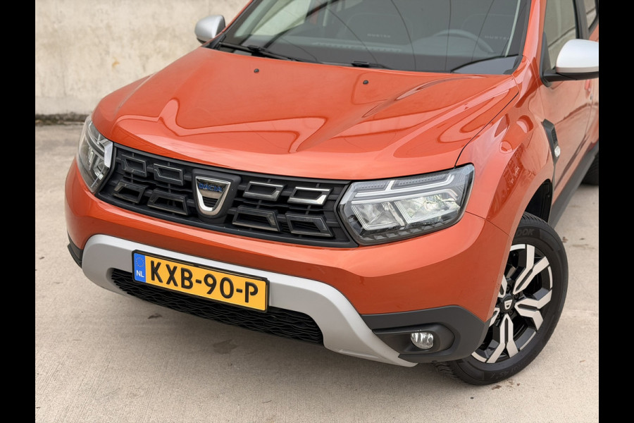 Dacia Duster 1.3 TCe Prestige Automaat Trekhaak CarPlay Camera DAB Cruise
