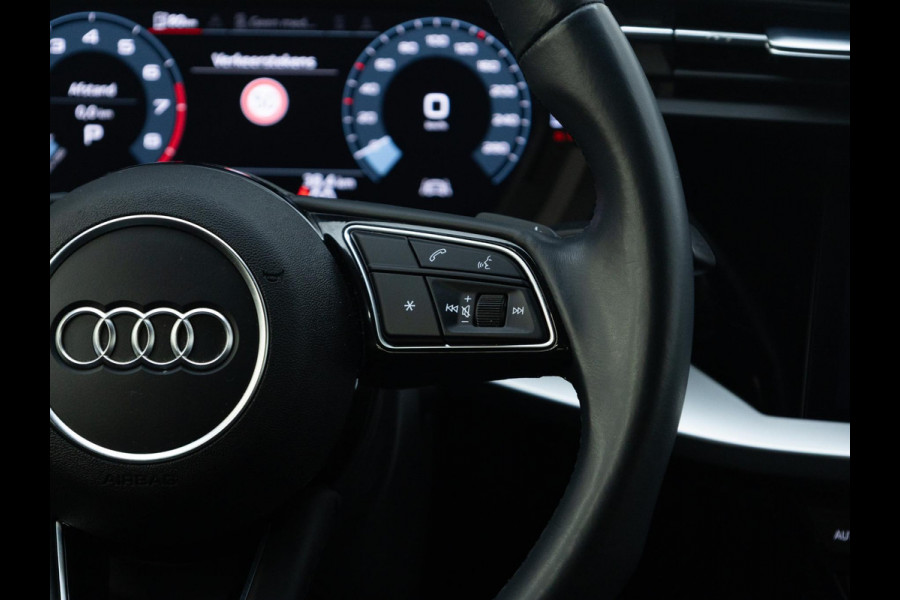 Audi A3 Limousine 35 TFSI Business edition 150 pk S-tronic | Navigatie | Parkeersensoren achter | Cruise control | LED koplampen | Apple Carplay/Android Auto |