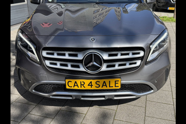 Mercedes-Benz GLA 180 Urban Sport - Navigatie I Airco I 1/2 Leder Sport interieur & Velgen I LED I Camera - PDC I