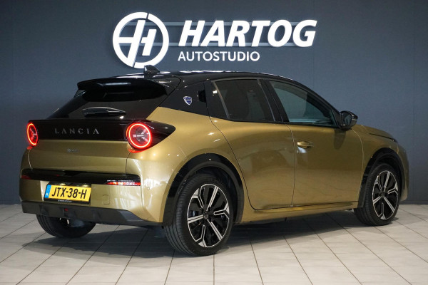 Lancia Ypsilon Edizione Limitata 51 kWh + 360° CAMERA / DODEHOEK / BEKLEDING FLUWEEL / SFEERVERLICHTING