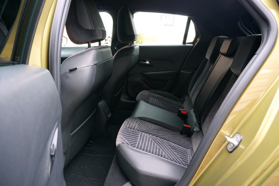 Lancia Ypsilon Edizione Limitata 51 kWh + 360° CAMERA / DODEHOEK / BEKLEDING FLUWEEL / SFEERVERLICHTING