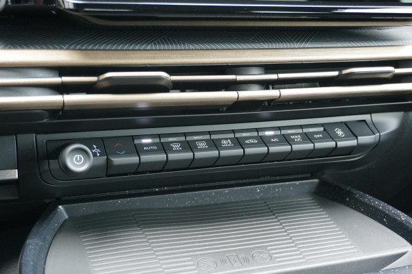 Lancia Ypsilon Edizione Limitata 51 kWh + 360° CAMERA / DODEHOEK / BEKLEDING FLUWEEL / SFEERVERLICHTING