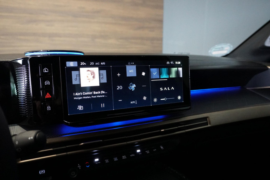 Lancia Ypsilon Edizione Limitata 51 kWh + 360° CAMERA / DODEHOEK / BEKLEDING FLUWEEL / SFEERVERLICHTING
