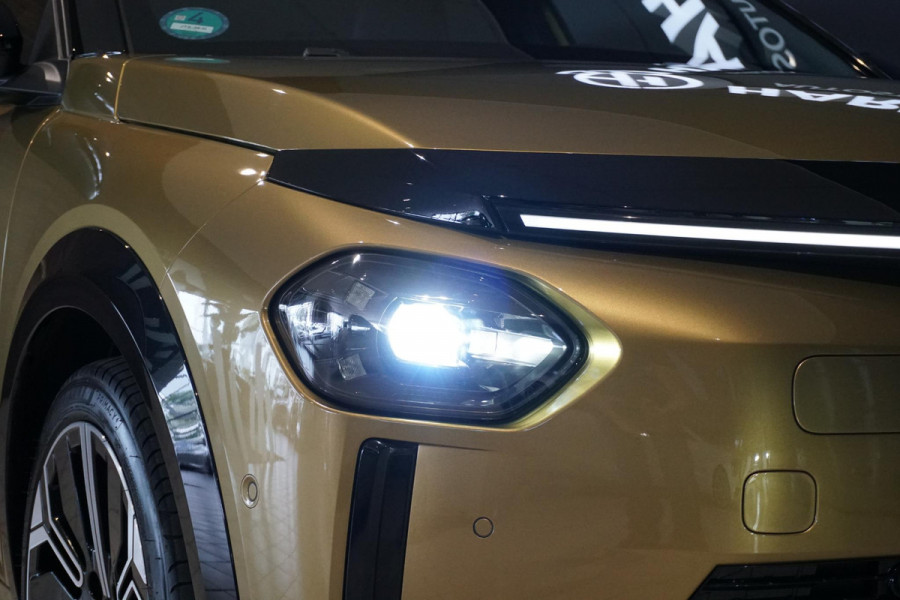 Lancia Ypsilon Edizione Limitata 51 kWh + 360° CAMERA / DODEHOEK / BEKLEDING FLUWEEL / SFEERVERLICHTING