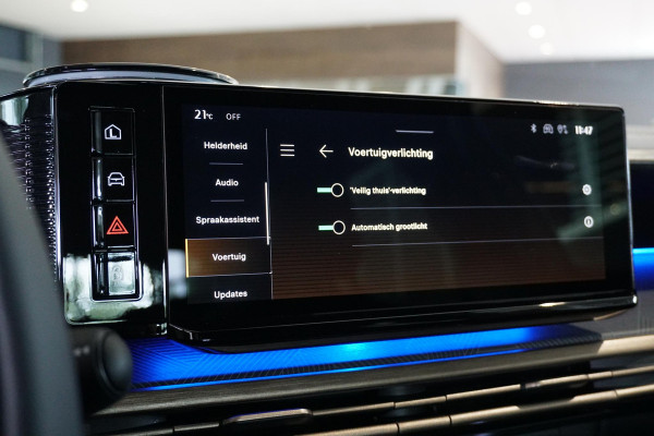 Lancia Ypsilon Edizione Limitata 51 kWh + 360° CAMERA / DODEHOEK / BEKLEDING FLUWEEL / SFEERVERLICHTING