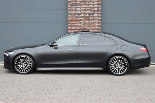 Mercedes-Benz S-Klasse 580 e 4MATIC Lang AMG Line | Manufaktur | Airmatic | Chauffeurspakket | Achterasbesturing | Augmented HUD | Distronic+ | Burmester | Exclusief Nappa Leder | 3D-Display | Vlakkenverwarming | Zonweringspakket |