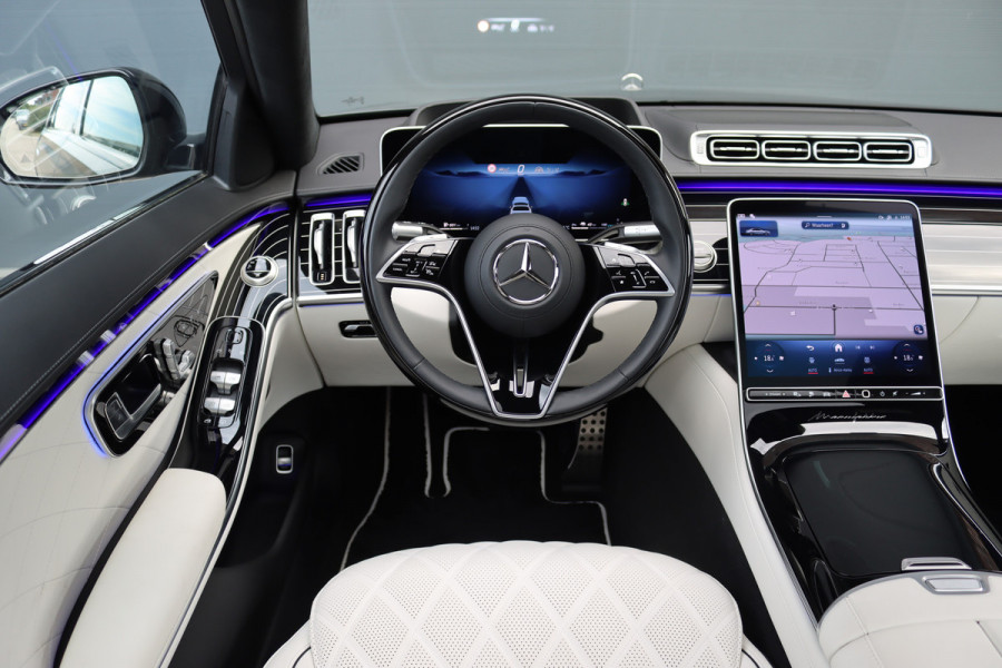Mercedes-Benz S-Klasse 580 e 4MATIC Lang AMG Line | Manufaktur | Airmatic | Chauffeurspakket | Achterasbesturing | Augmented HUD | Distronic+ | Burmester | Exclusief Nappa Leder | 3D-Display | Vlakkenverwarming | Zonweringspakket |