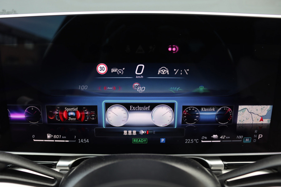 Mercedes-Benz S-Klasse 580 e 4MATIC Lang AMG Line | Manufaktur | Airmatic | Chauffeurspakket | Achterasbesturing | Augmented HUD | Distronic+ | Burmester | Exclusief Nappa Leder | 3D-Display | Vlakkenverwarming | Zonweringspakket |