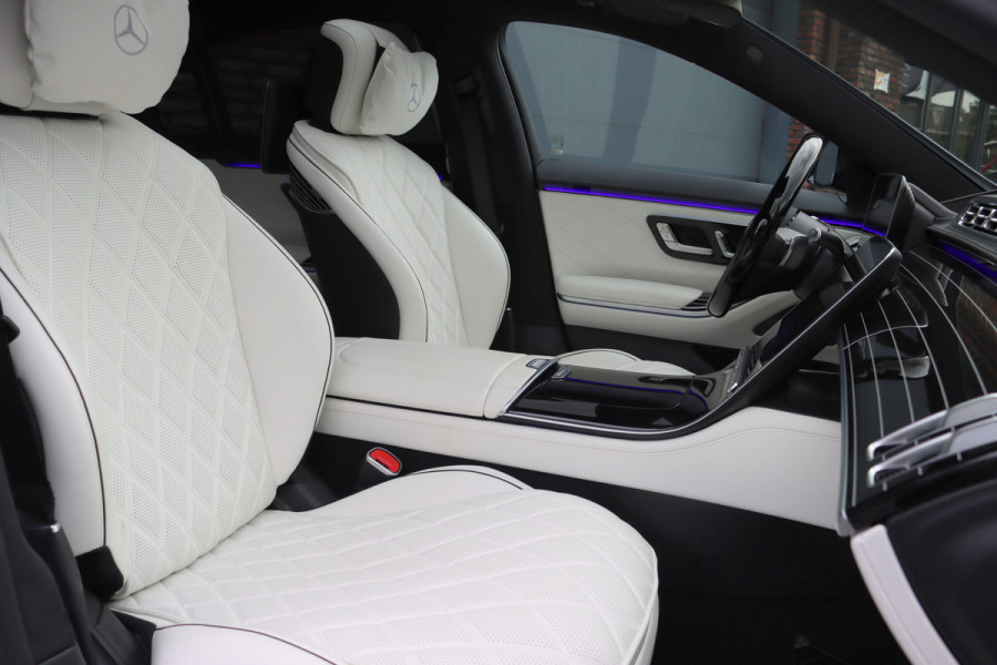 Mercedes-Benz S-Klasse 580 e 4MATIC Lang AMG Line | Manufaktur | Airmatic | Chauffeurspakket | Achterasbesturing | Augmented HUD | Distronic+ | Burmester | Exclusief Nappa Leder | 3D-Display | Vlakkenverwarming | Zonweringspakket |