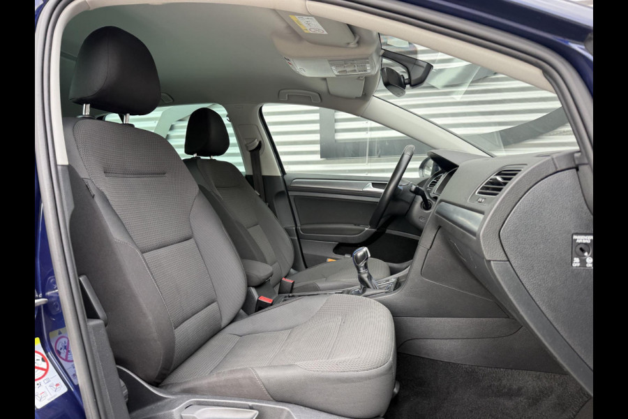 Volkswagen e-Golf e-Golf 2e Eigenaar|Navi|Camera|Virtual Cockpit|Carplay|Stoelverwarming|N.A.P|APK tot 01-2027