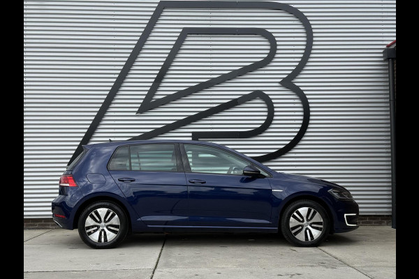 Volkswagen e-Golf e-Golf 2e Eigenaar|Navi|Camera|Virtual Cockpit|Carplay|Stoelverwarming|N.A.P|APK tot 01-2027