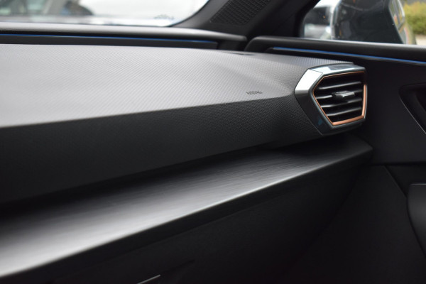 CUPRA Leon 1.4 e-Hybrid VZ Business Pano XLNavi