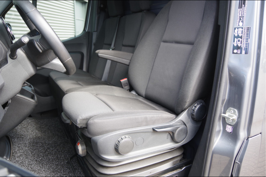 Mercedes-Benz Sprinter 317 1.9 CDI L2H2 3-ZITS, FACELIFT, AUT. LED, STOELVERWARMING, MBUX 10'', CAMERA, NAVI, CRUISE, CLIMA, PARKEERSENSOREN