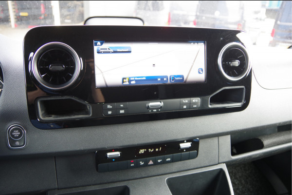 Mercedes-Benz Sprinter 317 1.9 CDI L2H2 3-ZITS, FACELIFT, AUT. LED, STOELVERWARMING, MBUX 10'', CAMERA, NAVI, CRUISE, CLIMA, PARKEERSENSOREN
