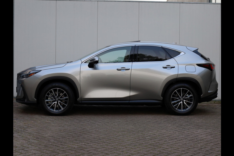 Lexus NX 450h+ AWD Luxury Line | Panoramadak | 360 Camera | Stoelverwarming