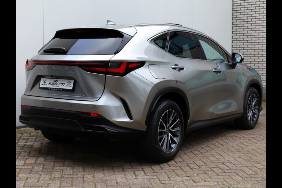 Lexus NX 450h+ AWD Luxury Line | Panoramadak | 360 Camera | Stoelverwarming