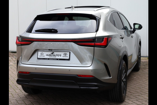 Lexus NX 450h+ AWD Luxury Line | Panoramadak | 360 Camera | Stoelverwarming
