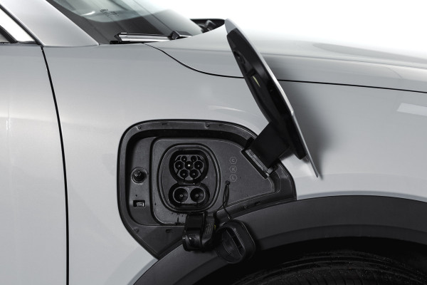 GEELY E5 Max+ 68 kWh | Pano | 360 Camera | V2L | Warmtepomp | HUD | Stoelverwarming & verkoeling | Massagestoelen+Memory | Elek. klep | Flyme |  | 19" | 2335