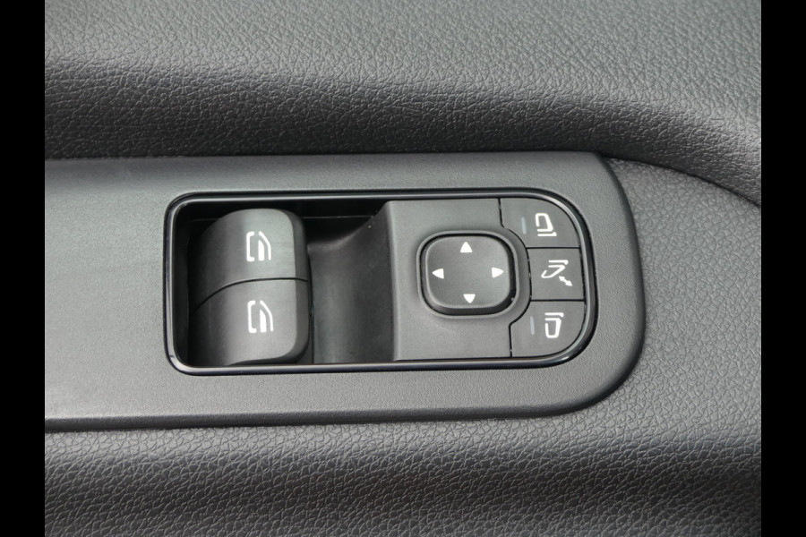 Mercedes-Benz Sprinter 519 CDI V6 L4 3000KG N1 Trekgewicht Leer/Navigatie/PDC
