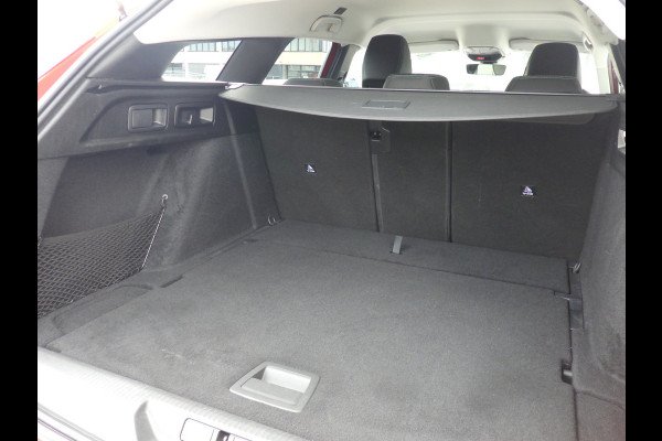 Peugeot 308 SW 1.2 AUT Allure, Camera, Cruise, Navi, Compleet!