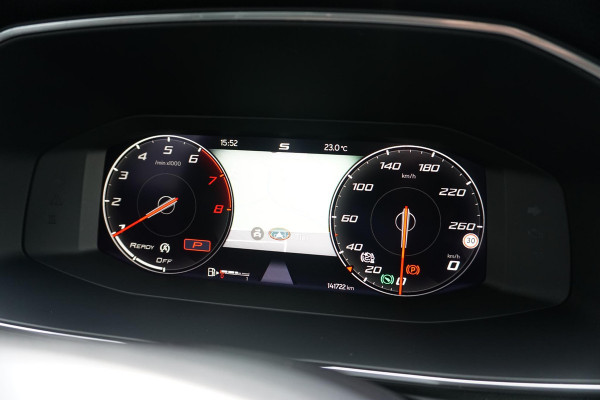 Seat Leon Sportstourer 1.5 eTSI FR Business Intense * DEALER ONDERHOUDEN * + CAMERA / KEYLESS / ELEK. TREKHAAK / STUURWIELVERWARMING
